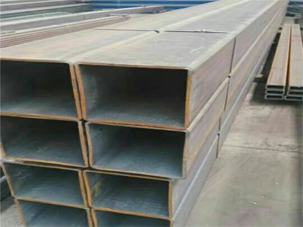 仙居<font style='color:red'>Q355B无缝方管</font>大厂出货
